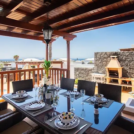 Vistas Al Mar, Piscina Climatizada Y Jacuzzi *