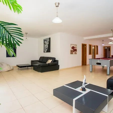 Vistas Al Mar, Piscina Climatizada Y Jacuzzi *